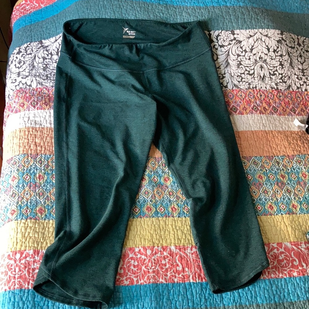 Teal workout capris